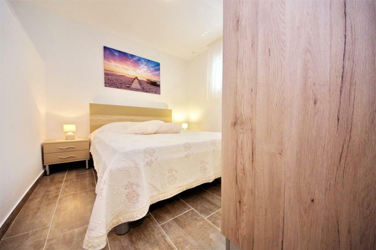 Gabi 3 Apartment Zadar Exterior photo