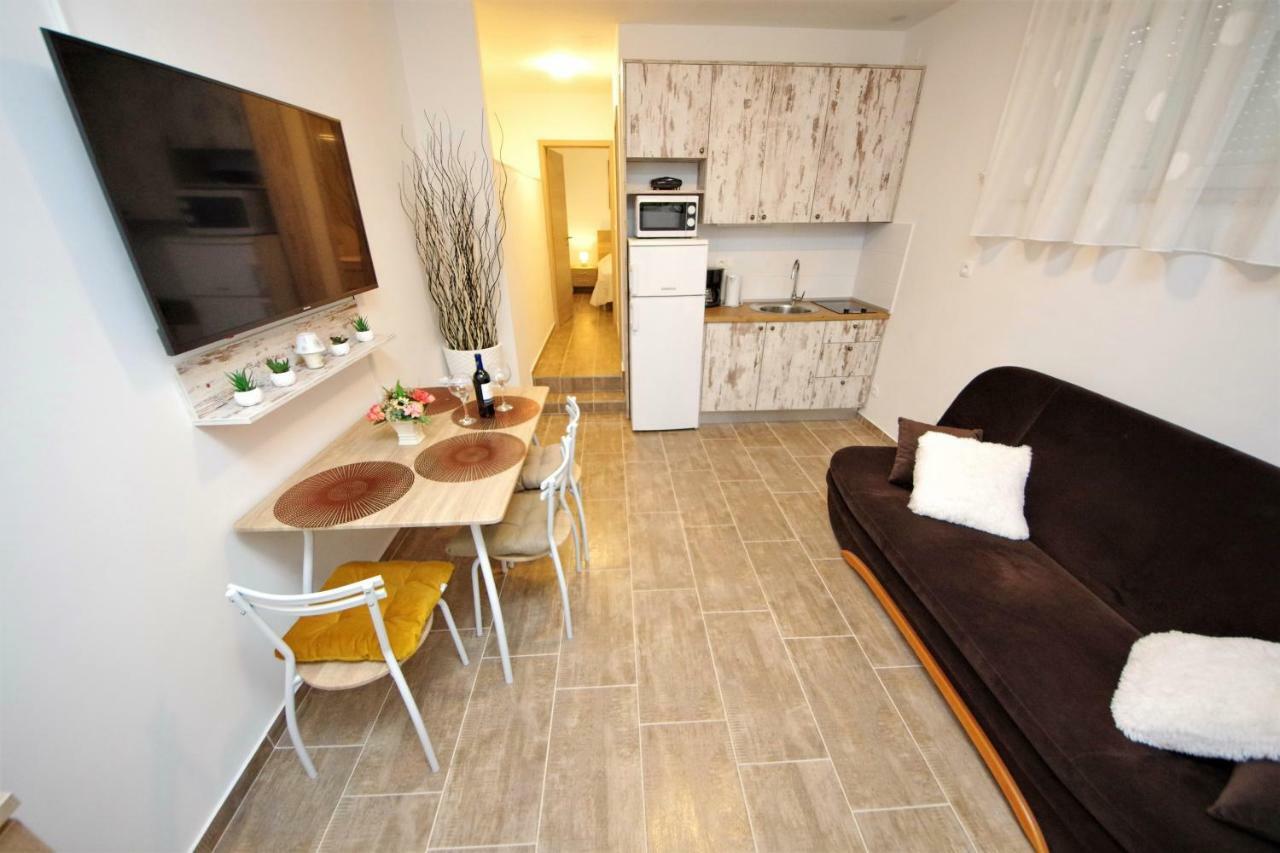 Gabi 3 Apartment Zadar Exterior photo