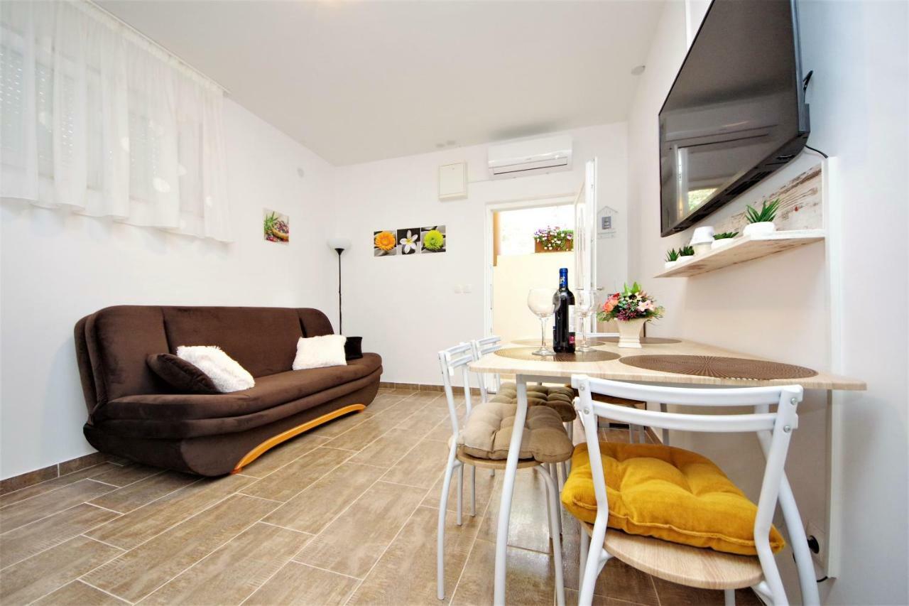 Gabi 3 Apartment Zadar Exterior photo