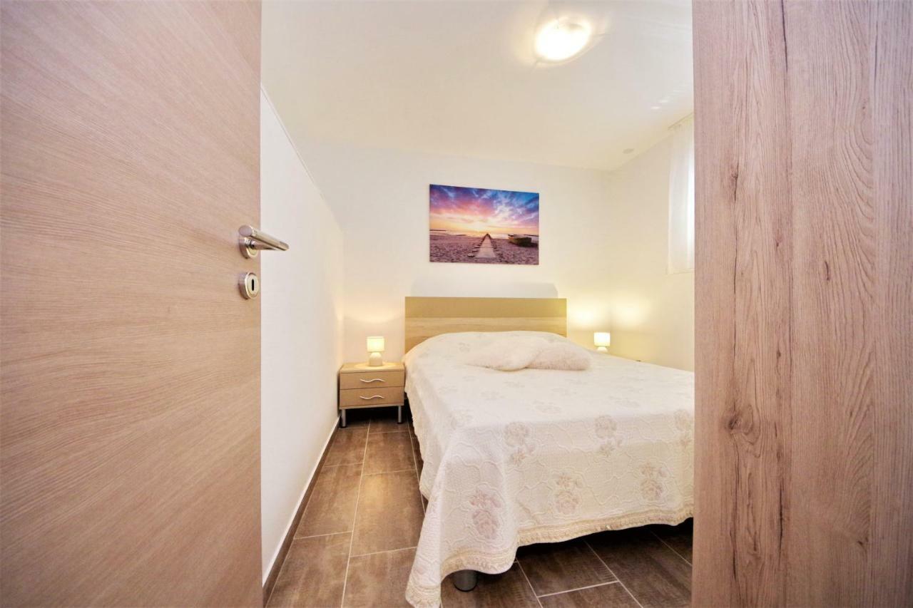 Gabi 3 Apartment Zadar Exterior photo